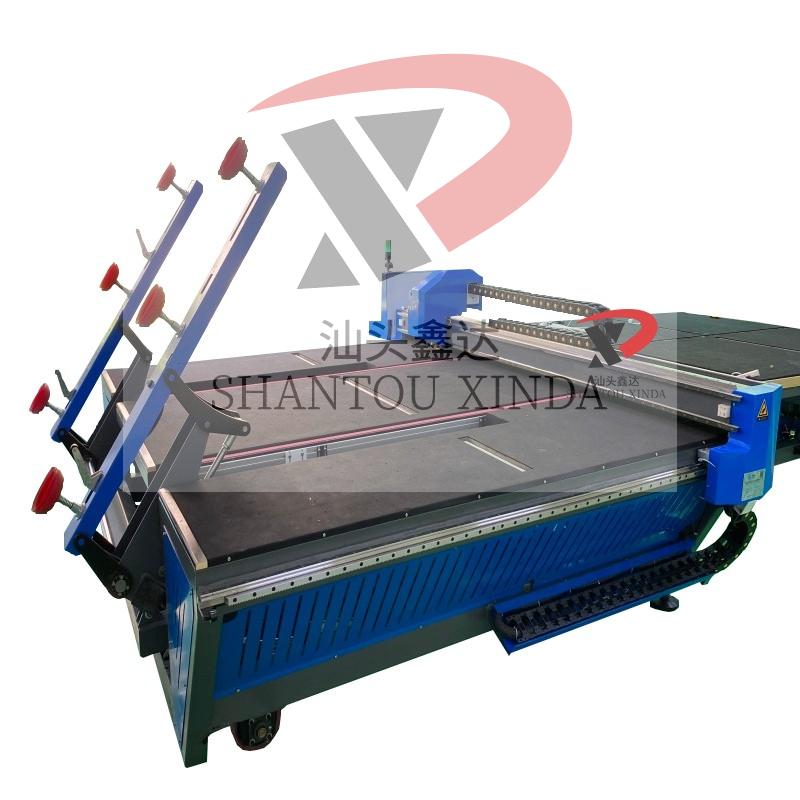 Auto glass loading and cutting machine